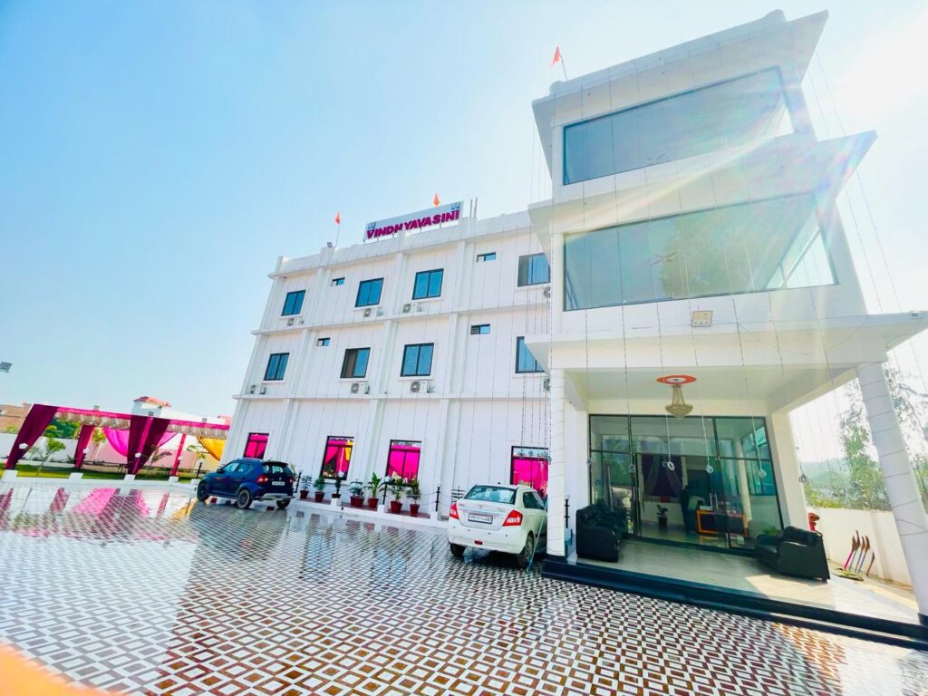 Best Hotel in Ayodhya- Hotel Trayamb Inn Resort Hotel and Anshika Food Restaurant